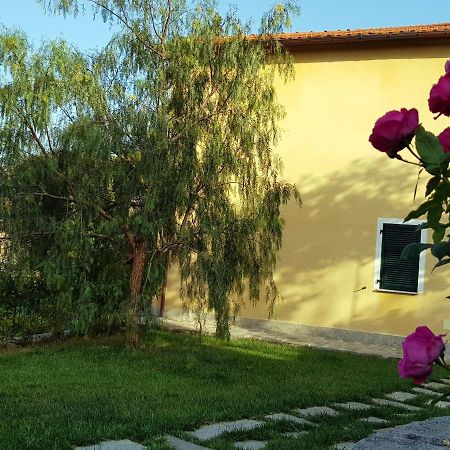 Casa Laura Villa Imperia Buitenkant foto
